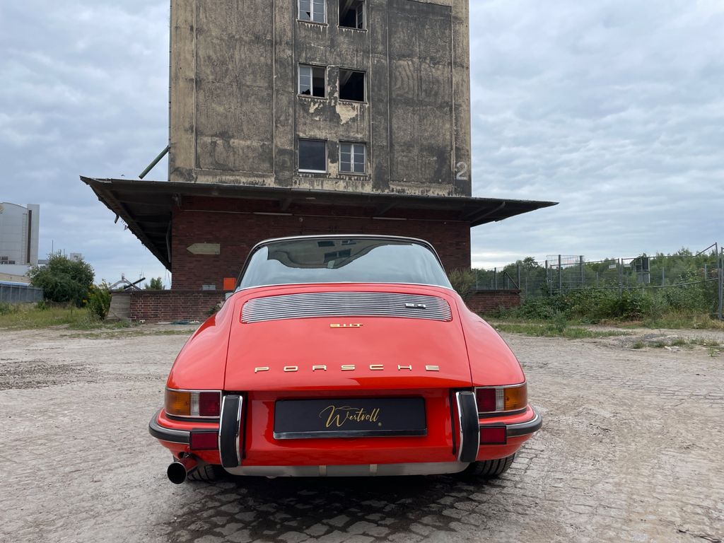 PORSCHE 911 T Targa 2,4l Ölklappe, restauriert, Matching PORSCHE 911 T Targa 2,4l Ölklappe, restauriert, Matching