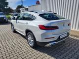 BMW X4 20i AHK 18'' Panorama Sportsitze AdLED Leder  - BMW X4 mit Benzin-Antrieb
