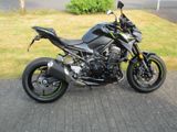 Kawasaki Z 900  2024    1 Hd. erst 5.800 Km Mit Zubehör - KAWASAKI 5 ER
