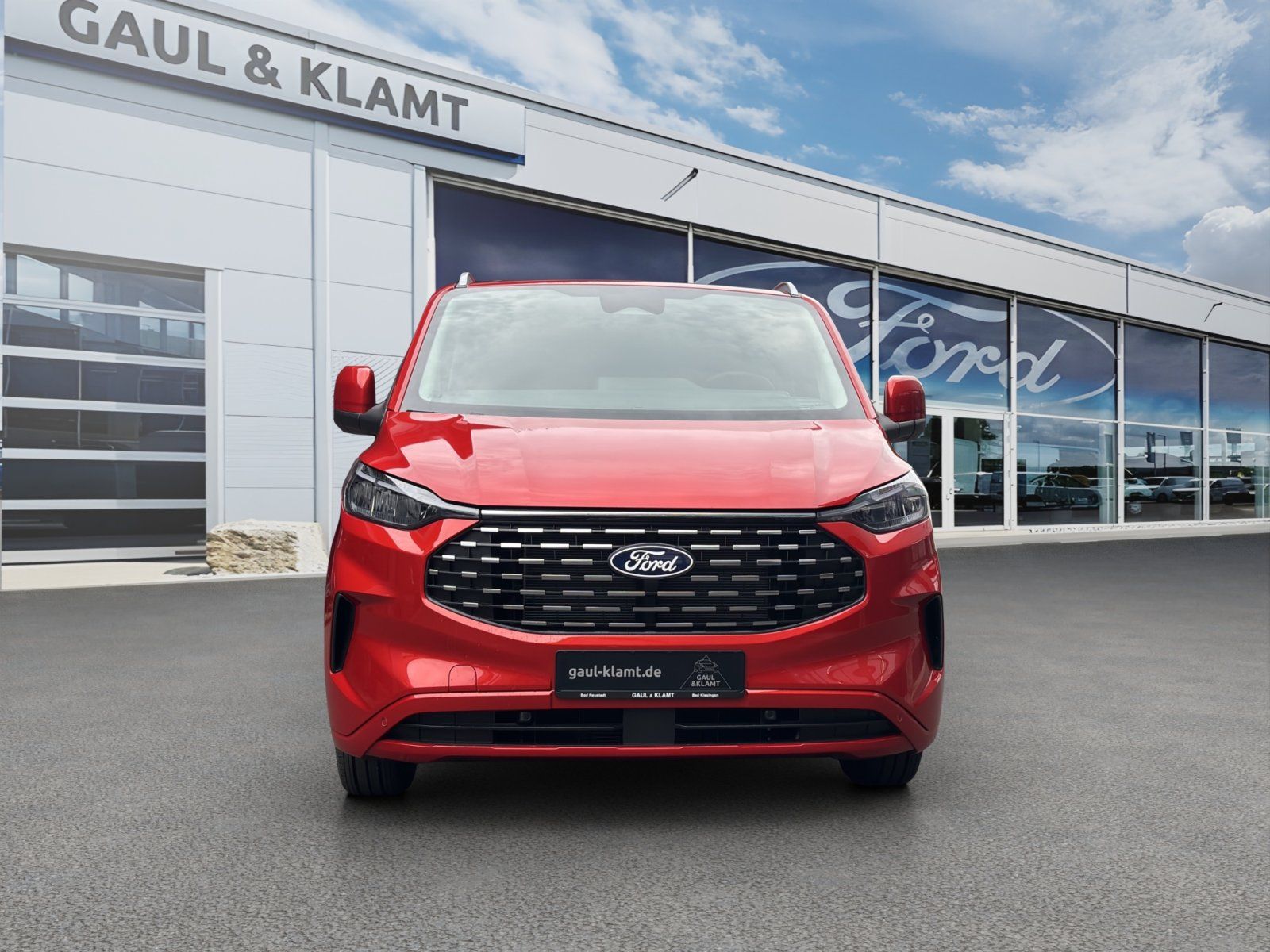 Fahrzeugabbildung Ford Tourneo Custom 2.0 Ecoblue 320 L1 Tourneo Titani