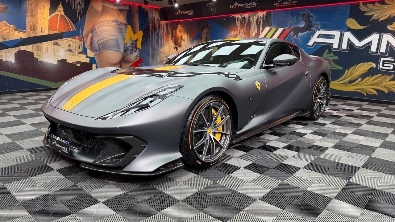Ferrari 812