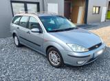 Ford Focus 1.6 Turnier  - Ford Focus aus 2004: Kombi