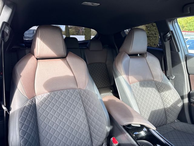Toyota C-HR Hybrid Lounge