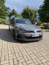 Volkswagen Golf 2.0 TSI 213kW OPF DSG GTI TCR GTI TCR - Volkswagen Golf: GTI Tcr