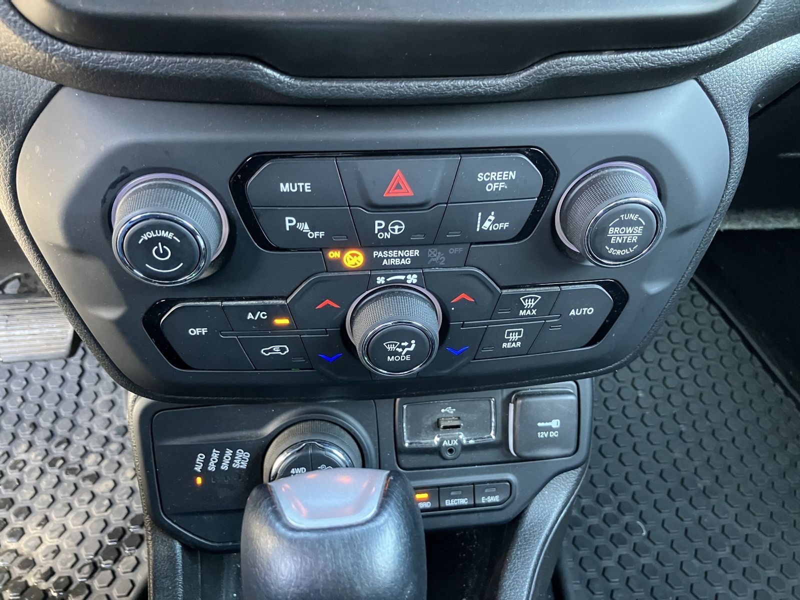 Jeep Renegade - Bild 15