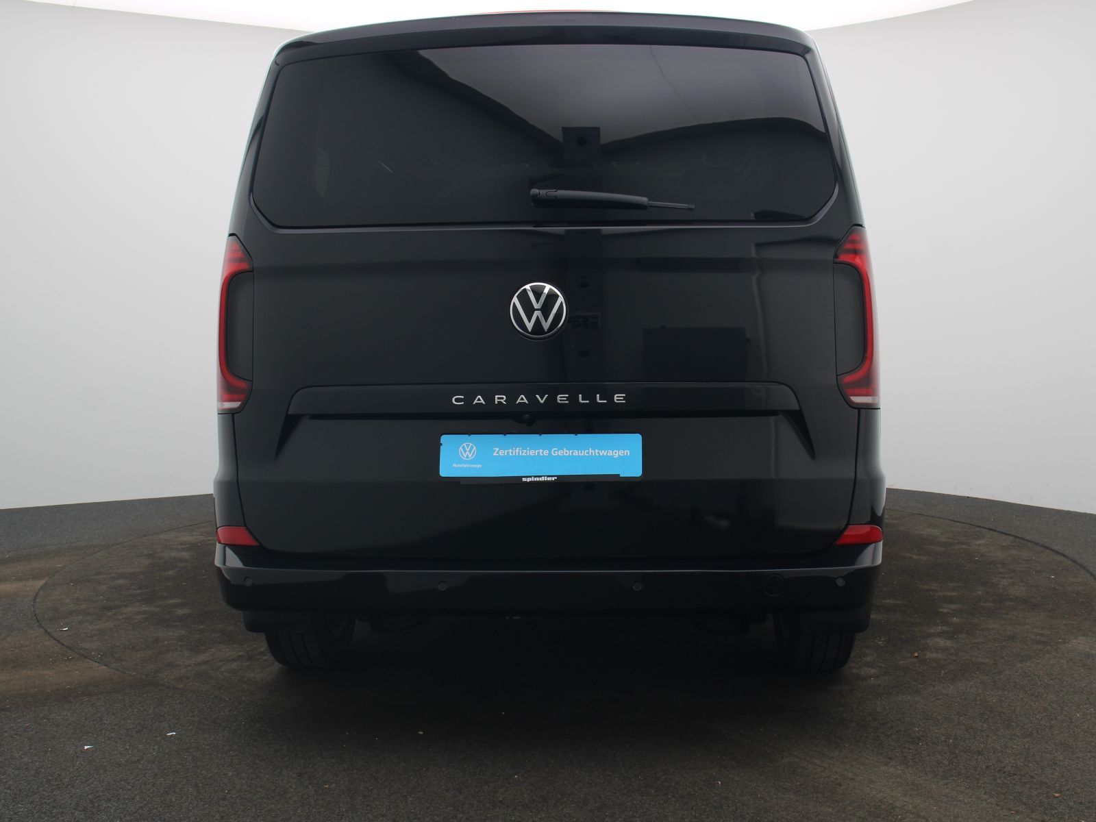 Volkswagen T7 Caravelle - Bild 8