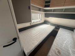 Bürstner Averso 490 TL B66 Edition*Einzelbetten*