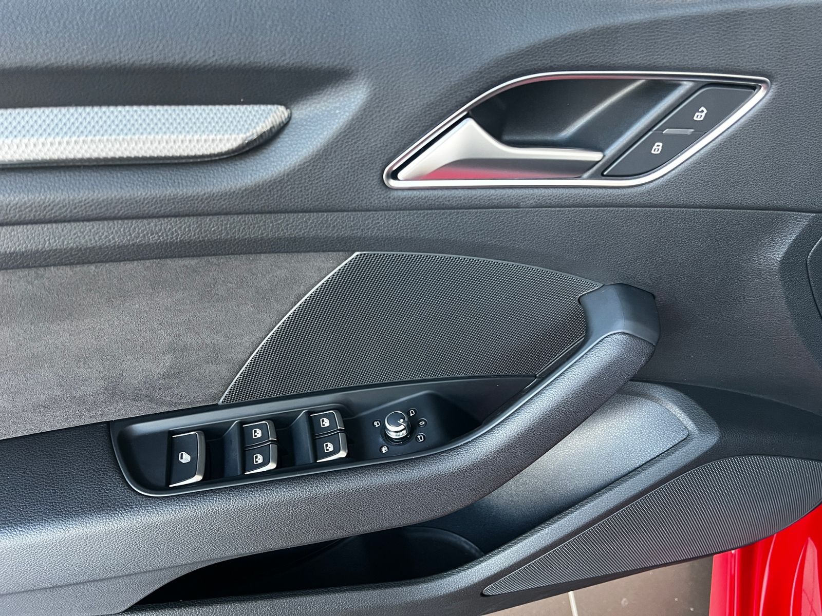 Fahrzeugabbildung Audi A3 Cabriolet 35 TFSI design LED NAVI ALU