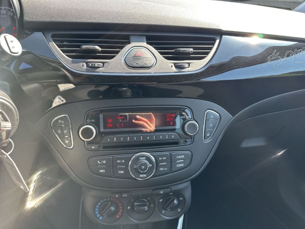Fahrzeugabbildung Opel Corsa E 1.2Drive Klima Temp SHZ LHZ PDC Bluetoot