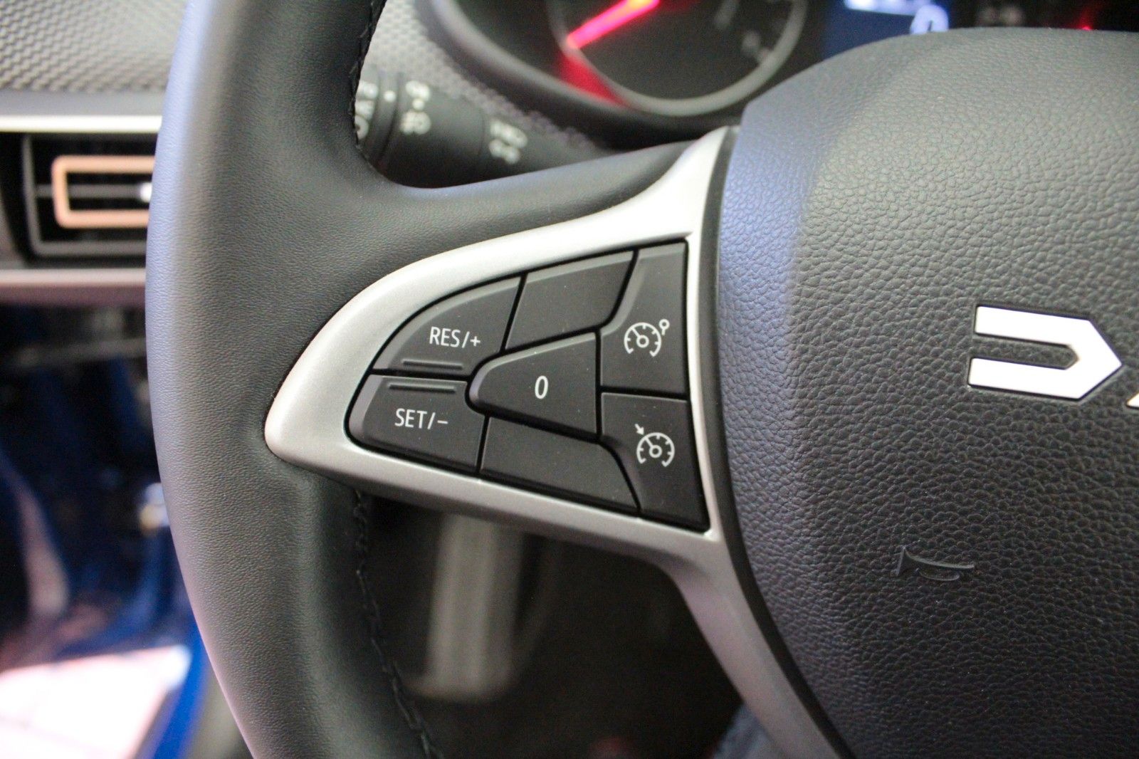 Fahrzeugabbildung Dacia Sandero TCe 90 Stepway  Extreme *Automatik *