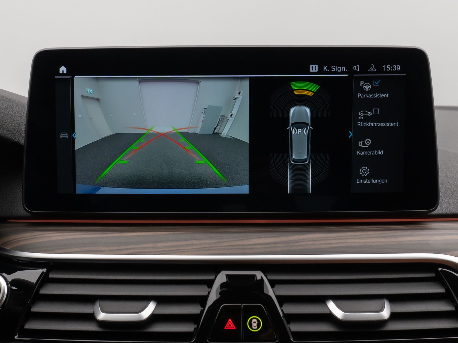 Fahrzeugabbildung BMW 530e Kamera Laser HUD DAB 4Klima ACC Komfortsitz