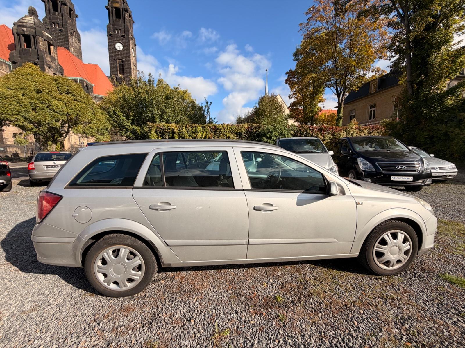Opel Astra 2005 — engine 1.598 cm³, 105 HP (77kW)
