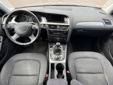 Audi A4 - 9