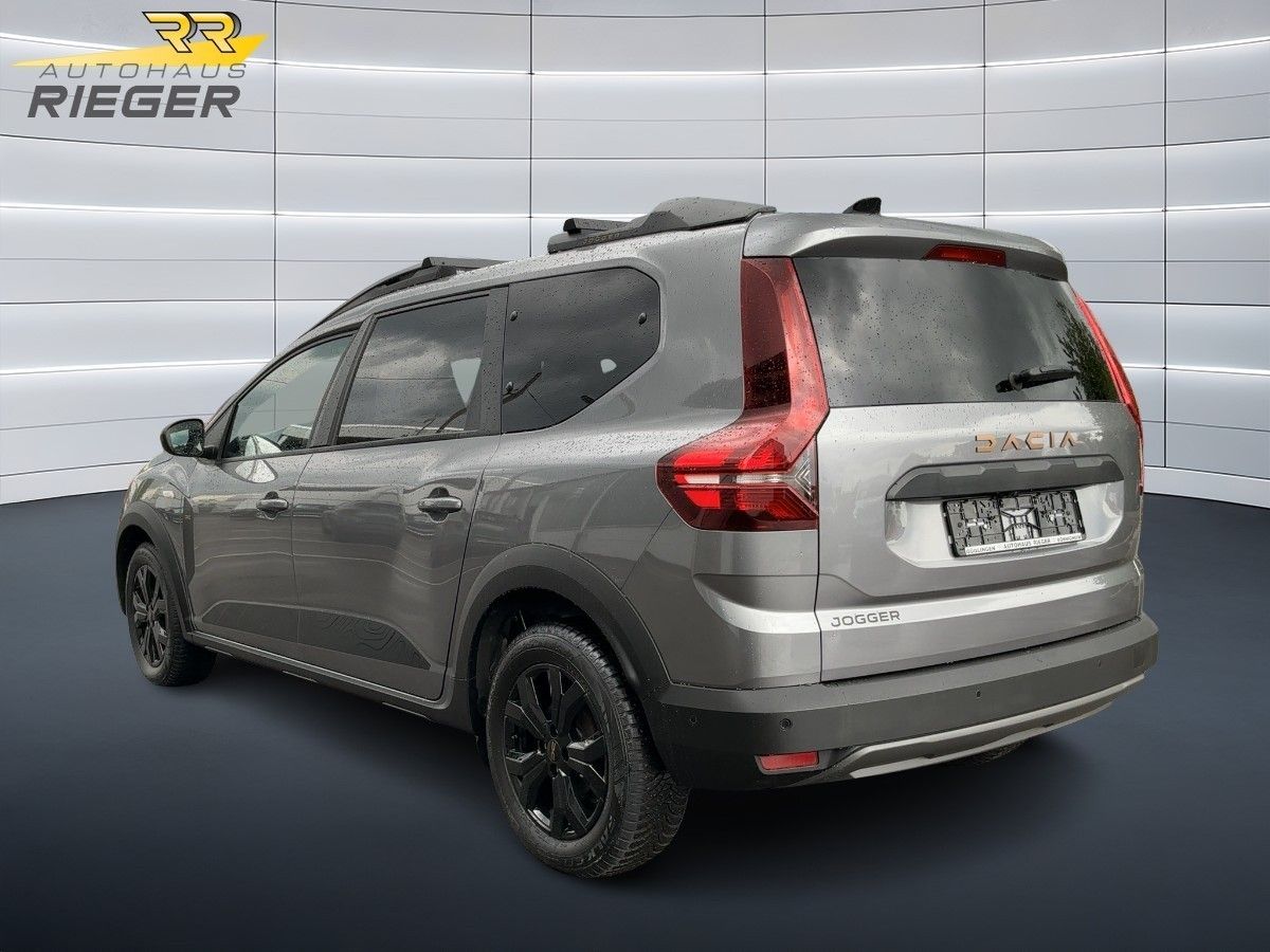 Fahrzeugabbildung Dacia Jogger Extreme+ TCe 100 (7-Sitzer)