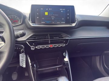 Peugeot 2008 1.2 PureTech 100 Active Pack Kam.+LED+SHZ