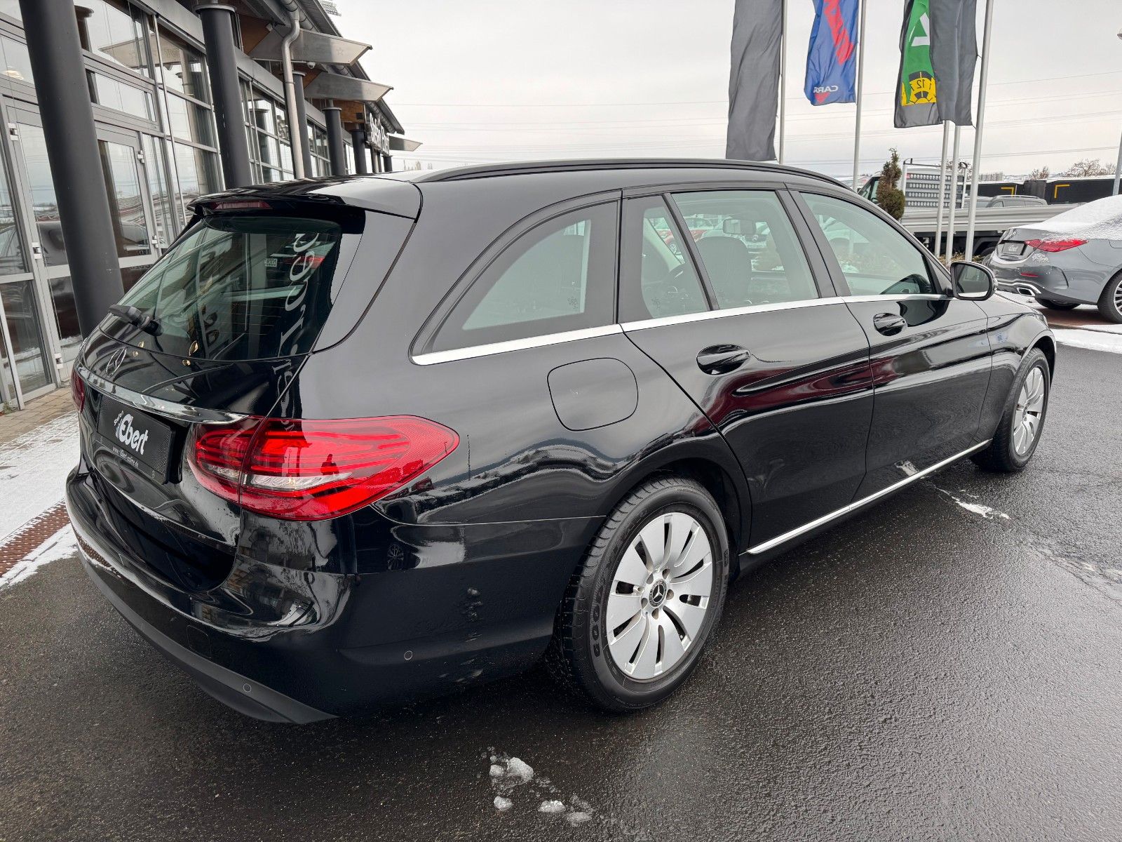 Fahrzeugabbildung Mercedes-Benz C 200d T LED+EasyPack+CarPlay+SHZ+Navi+