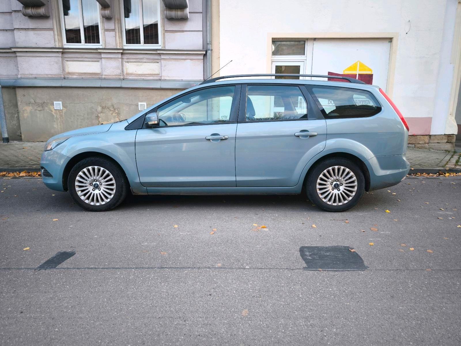 Ford Focus 2009 — engine 125 HP (92kW)