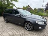 Volvo V70 2.0d Kombi Linje Classic - Volvo V70 mit Diesel-Antrieb: 2.0