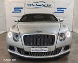 Bentley Continental GT 6.0 W12 575cv 2012 - silberne Bentley Continental GT