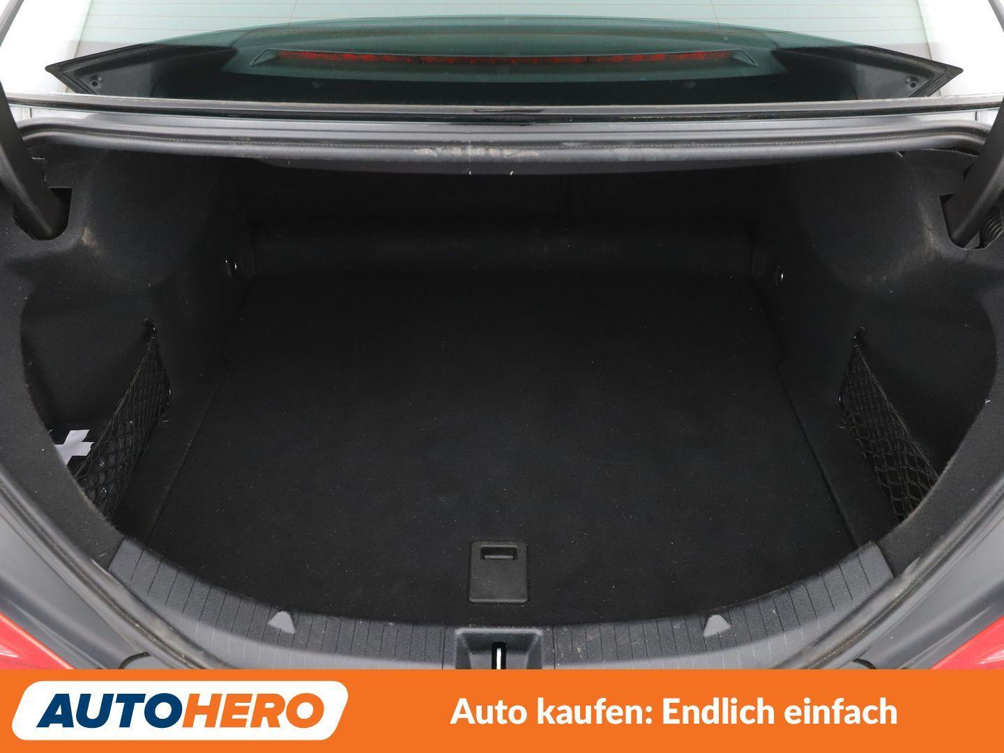 Mercedes-Benz CLA 180 Urban Aut.*XENON*TEMPO*PDC*SHZ*KLIMA*