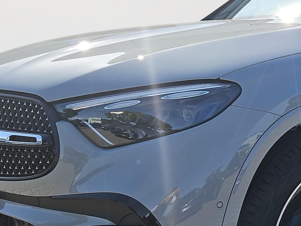 Fahrzeugabbildung Mercedes-Benz GLC 400 e 4M +EDITION-AMG+ASSISTENZ+AHK+DIGITAL+