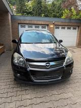 Opel Astra H 1.7 Caravan - Opel Astra aus 2009 mit Diesel-Antrieb: Kombi, 1.7