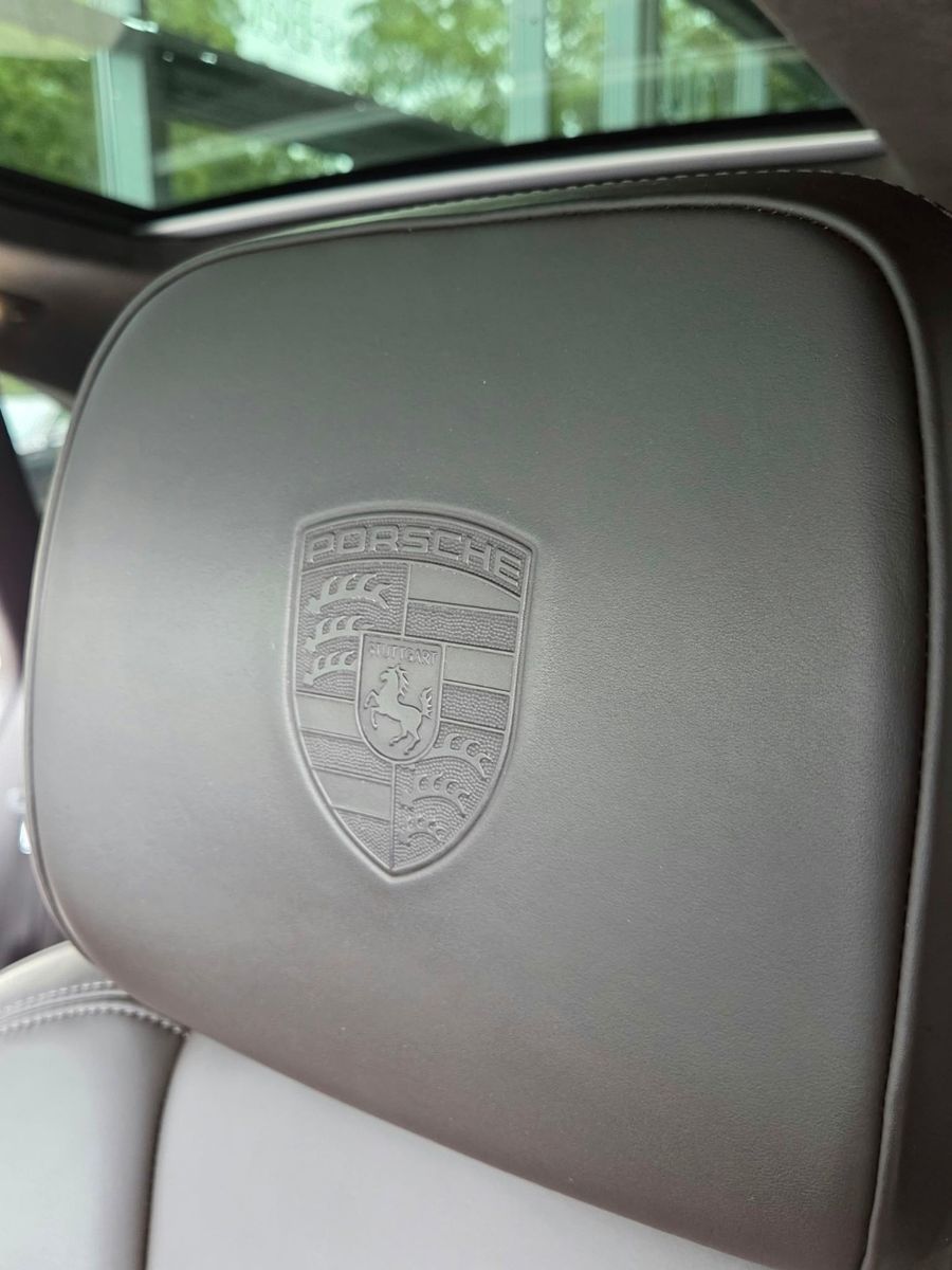 Fahrzeugabbildung Porsche Macan Turbo/Vollaustattung/erst 47000km/1-HD