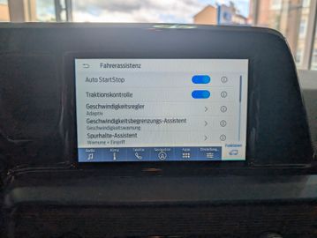 Ford Tourneo Courier Active Automatik