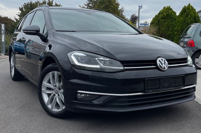 Volkswagen Golf VII 2.0TDI Highline DSG LED Alcantara NAVI