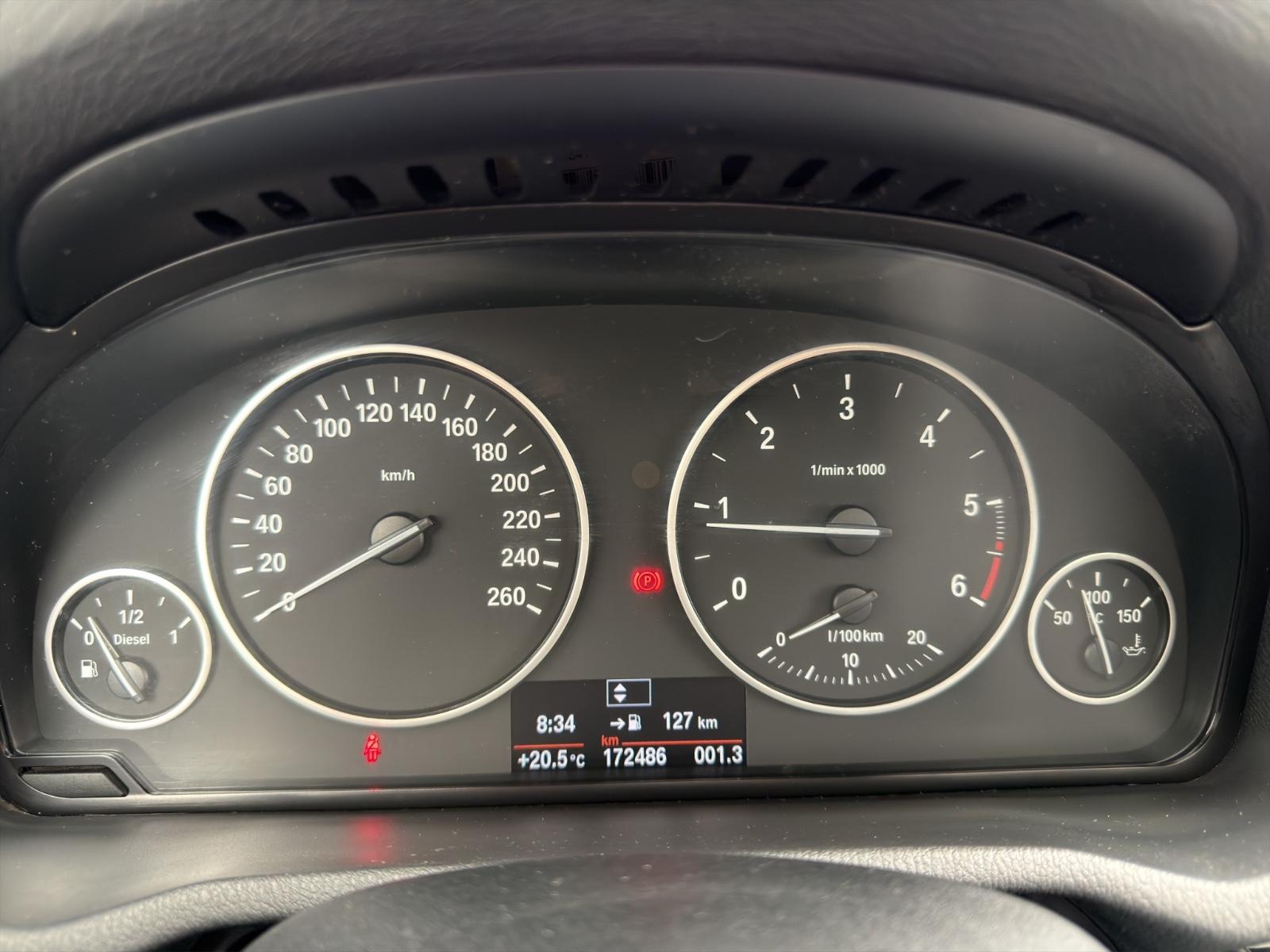 BMW X3 xDrive20d M Sport 184 ch BVM / Toit panoramique / Xénon / Attelage / Sièges chauffants