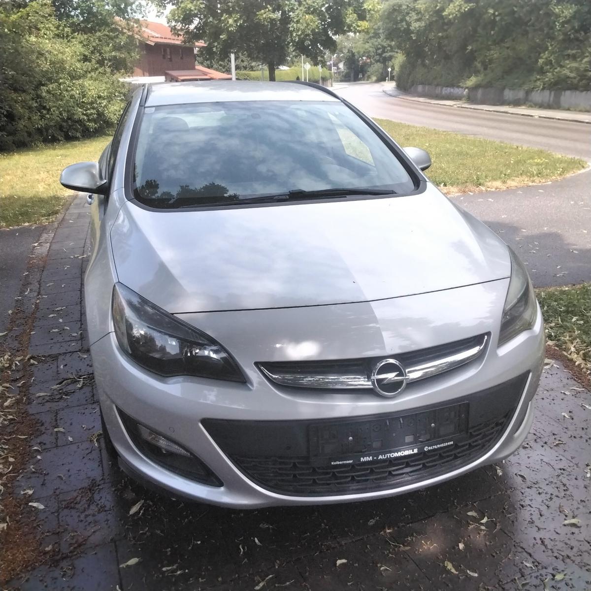 Opel Astra J Sport TEXT  UNTEN LESEN