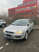 Ford Focus 2,0TDCi Ghia Top Ausstattung - Ford Focus aus 2005 mit Diesel-Antrieb
