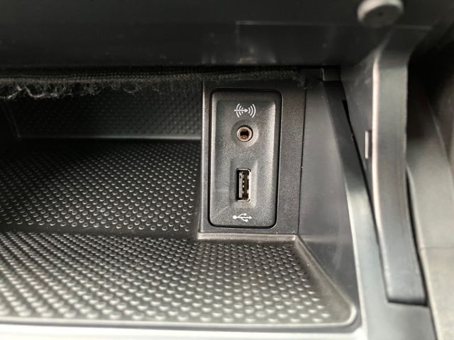 Golf VII 1.0 TSI Sound  KLIMA NAVI ALU