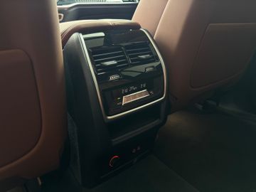 BMW X7 - 12