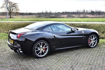 2009 Ferrari CALIFORNIA — миниатюра 14