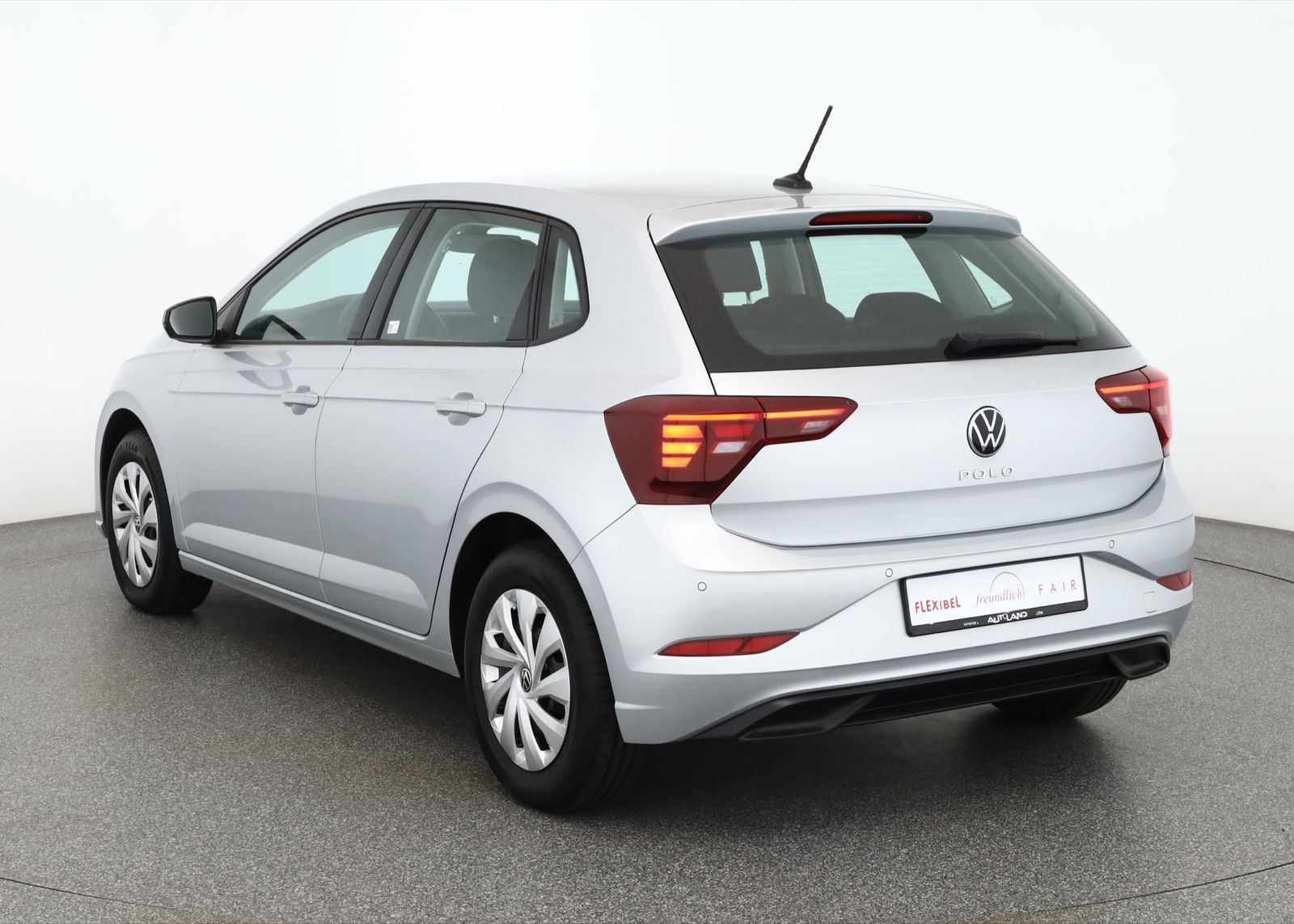Volkswagen Polo 1.0 TSI Life LED Navi Sitzheizung USB PDC imagem 3