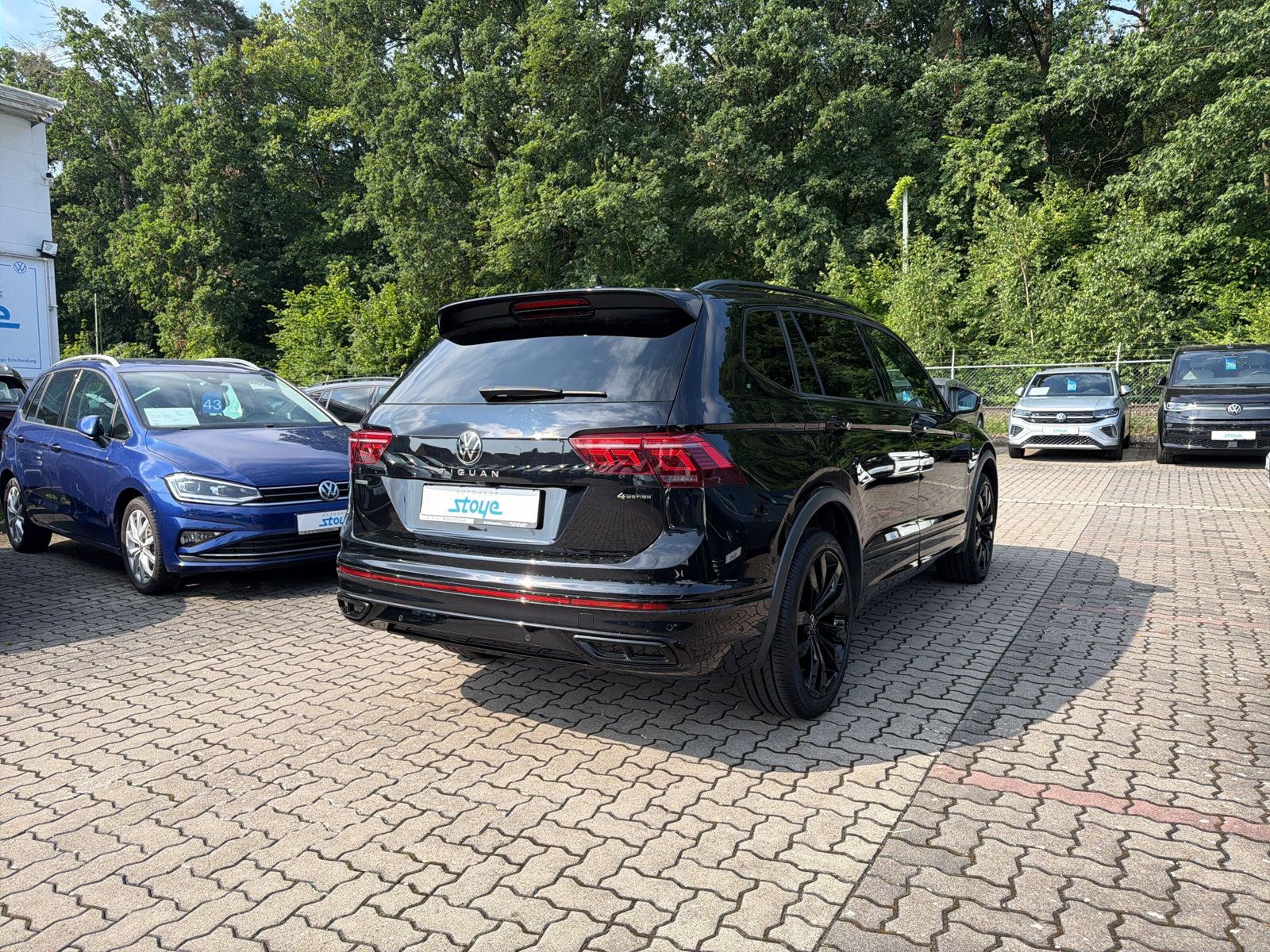 Tiguan Allspace R-Line 4M TDi DSG PANO Standh