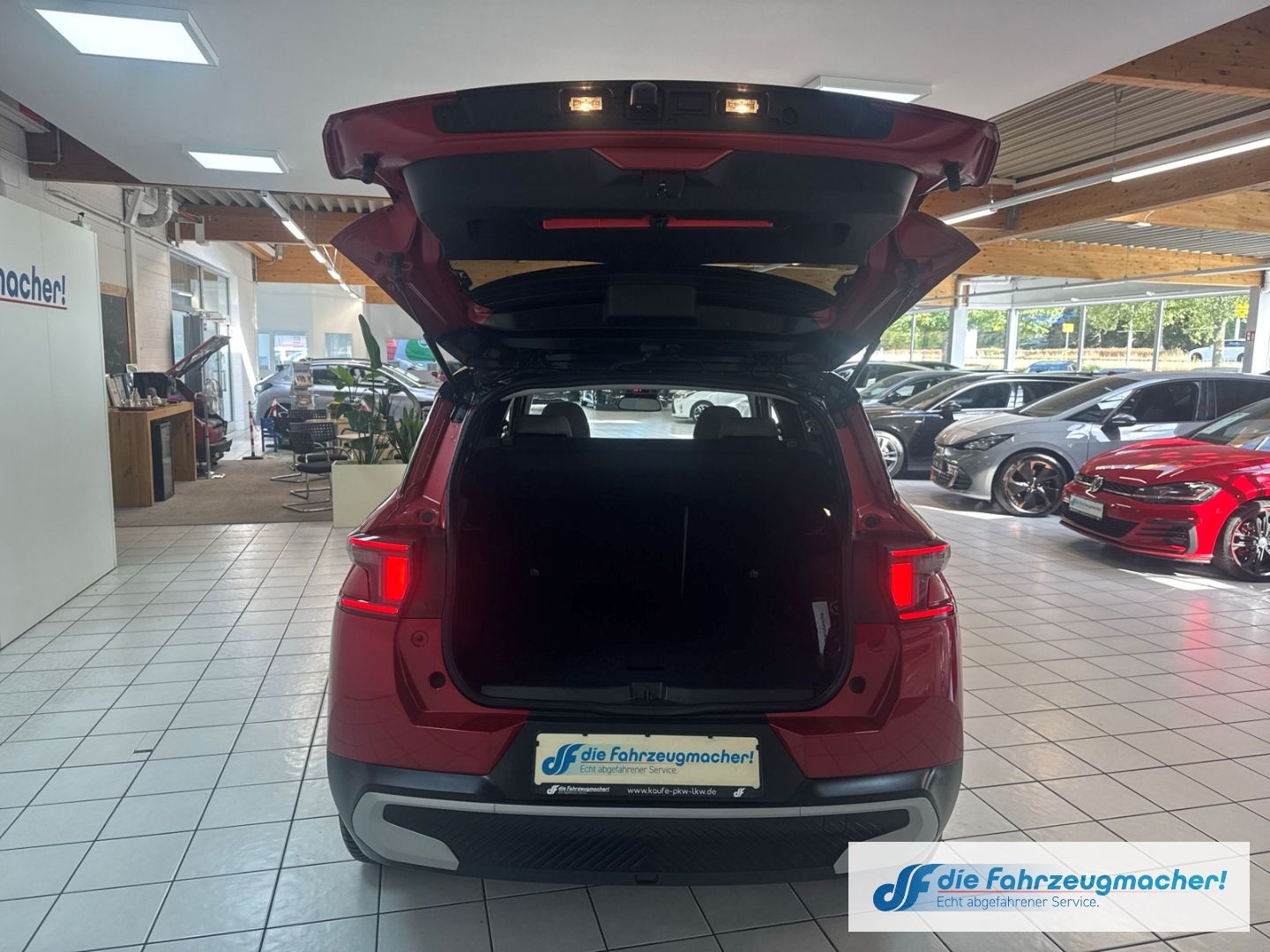 Fahrzeugabbildung Citroën C3 Aircross E 113 MAX HUD Navi LED Apple CarPlay