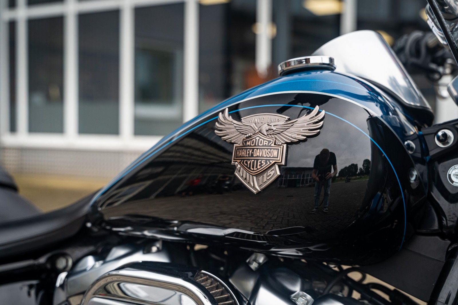 Fahrzeugabbildung Harley-Davidson FLFBS FAT BOY SOFTAIL 114 CUI ANV. JEKILL&HYDE