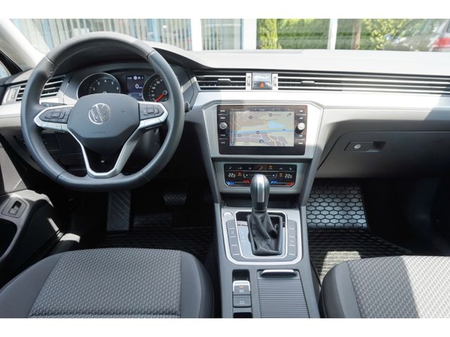 Passat Variant 1.5 TSI Conceptline DSG *Navi*AHK