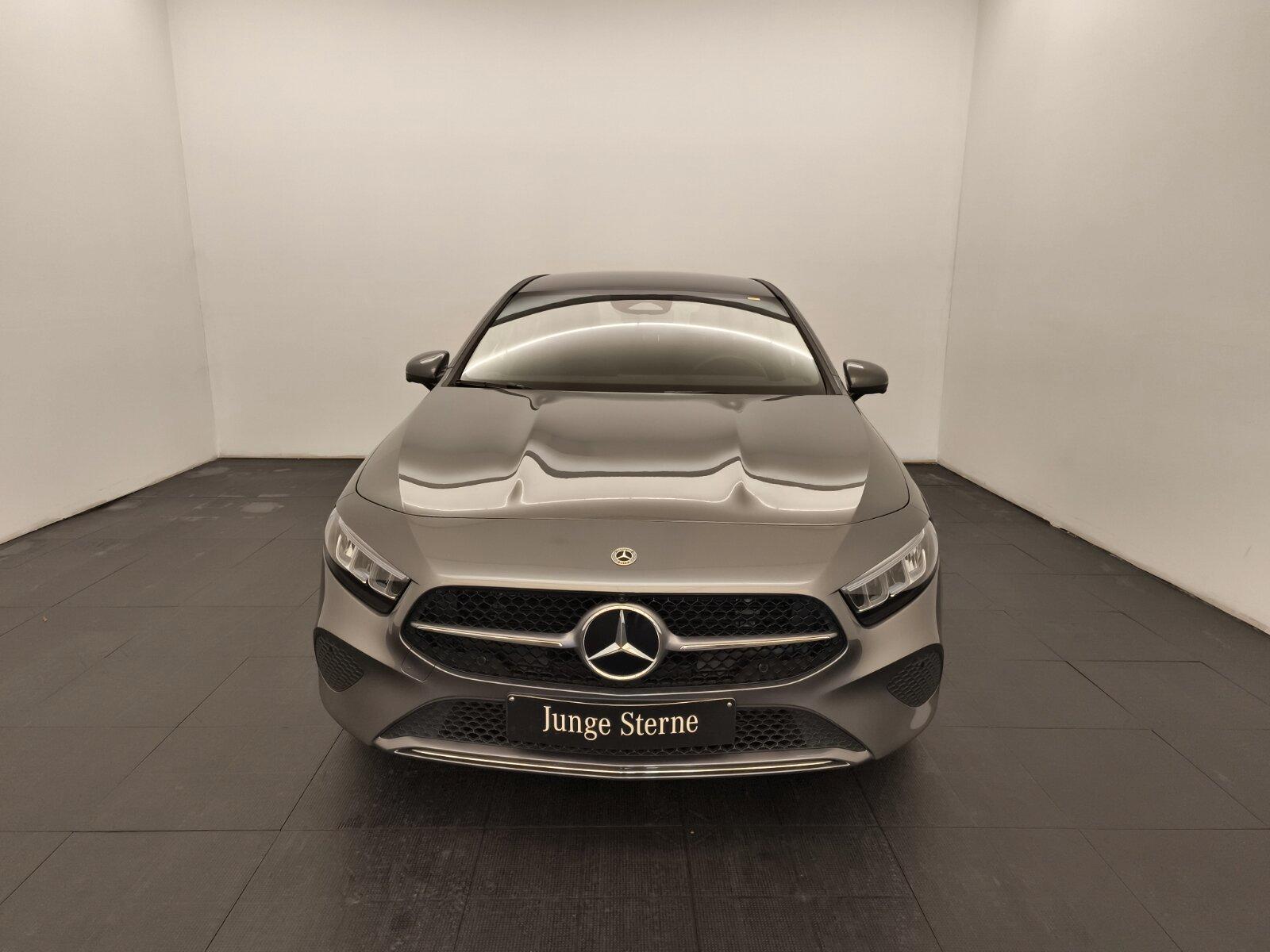 Mercedes-Benz A 200 Limo Progressive Advanced Distronic 360°