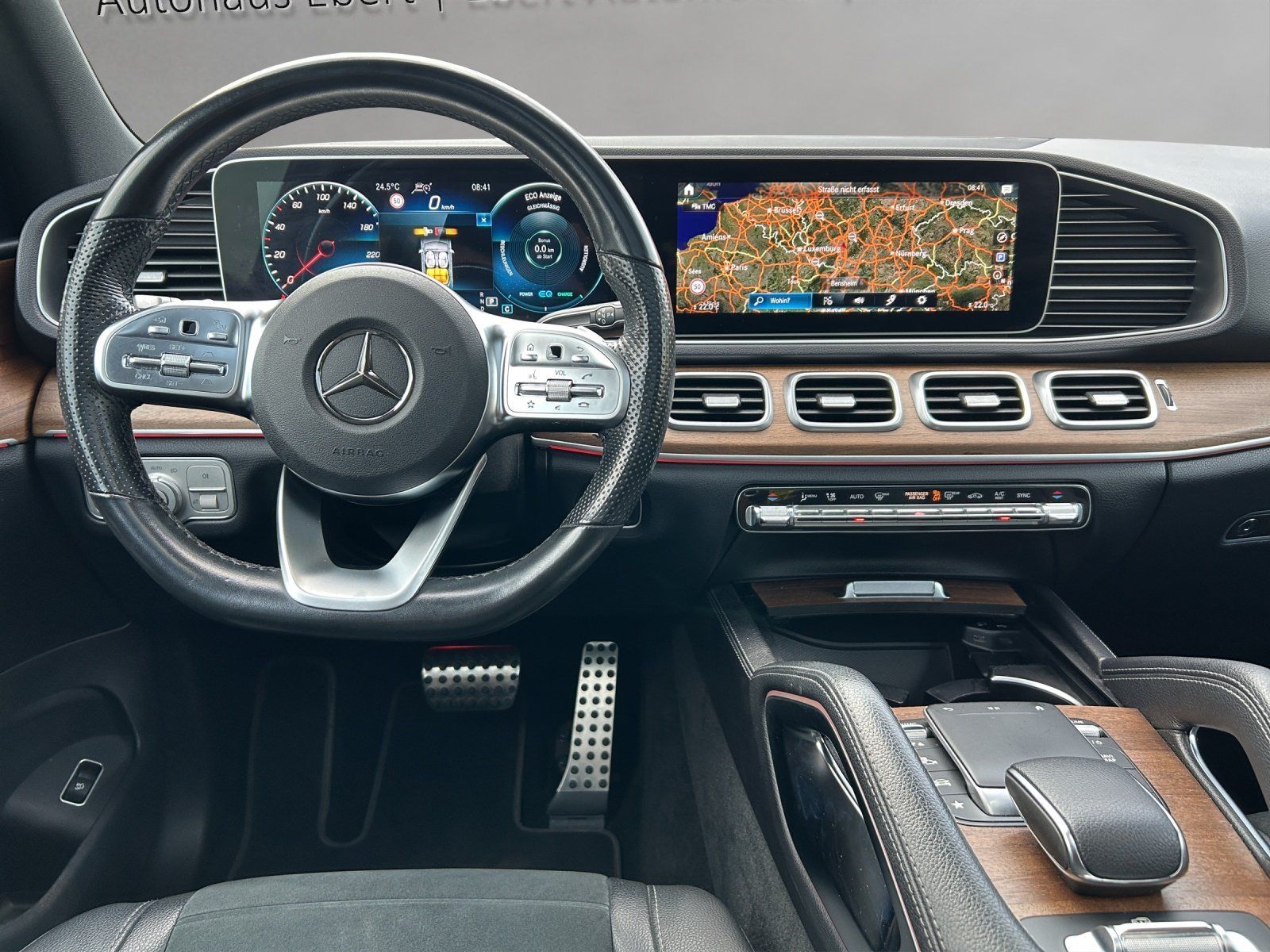 Fahrzeugabbildung Mercedes-Benz GLE 450 AMG Pano DISTRO Memo AIRMATIC Night 360°