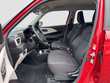 Fotografie 9 des Suzuki Swift 1.2 Dualjet Hybrid Club