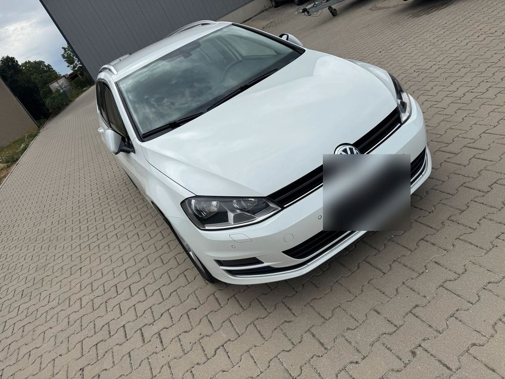 Image of Volkswagen Golf