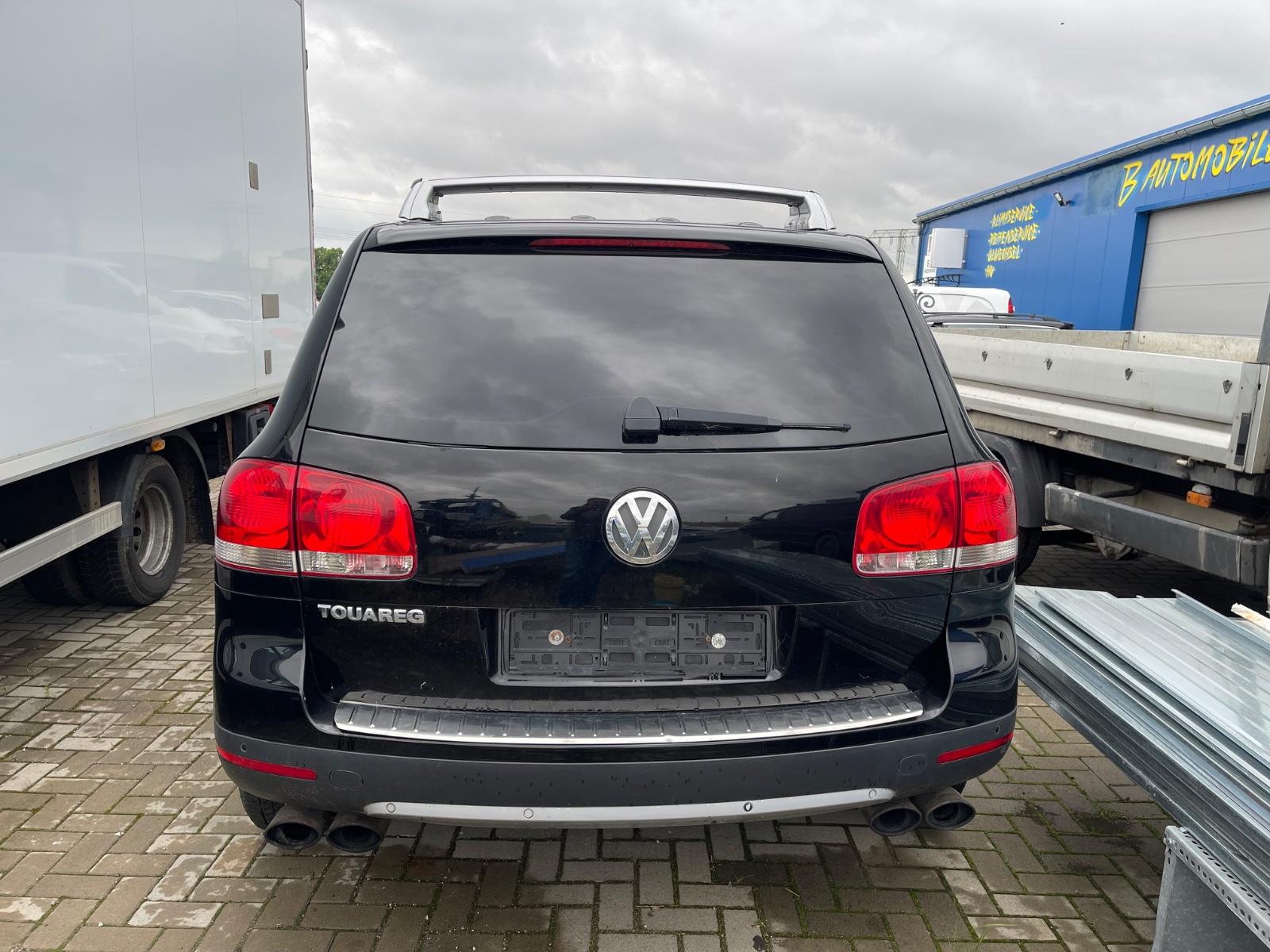 Volkswagen Touareg 2004 — engine 2.460 cm³, 174 HP (128kW)