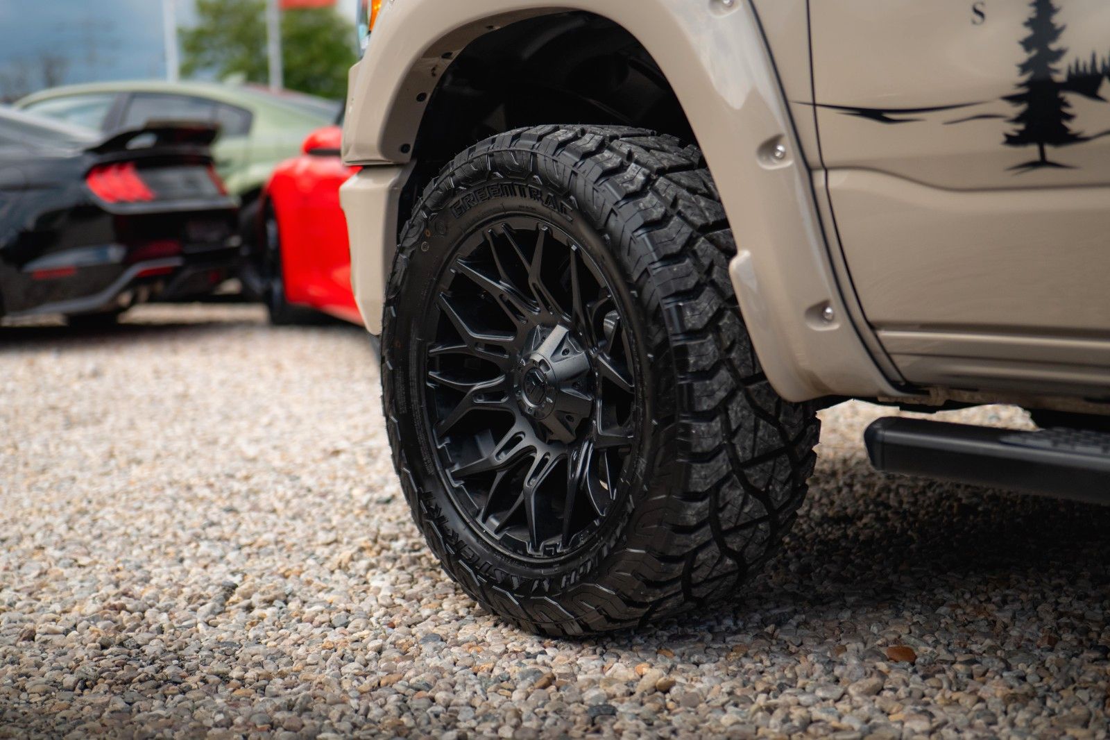 Fahrzeugabbildung Dodge RAM 5.7 V8 HEMI 4x4 ARMY STYLE Offroad LONGBED