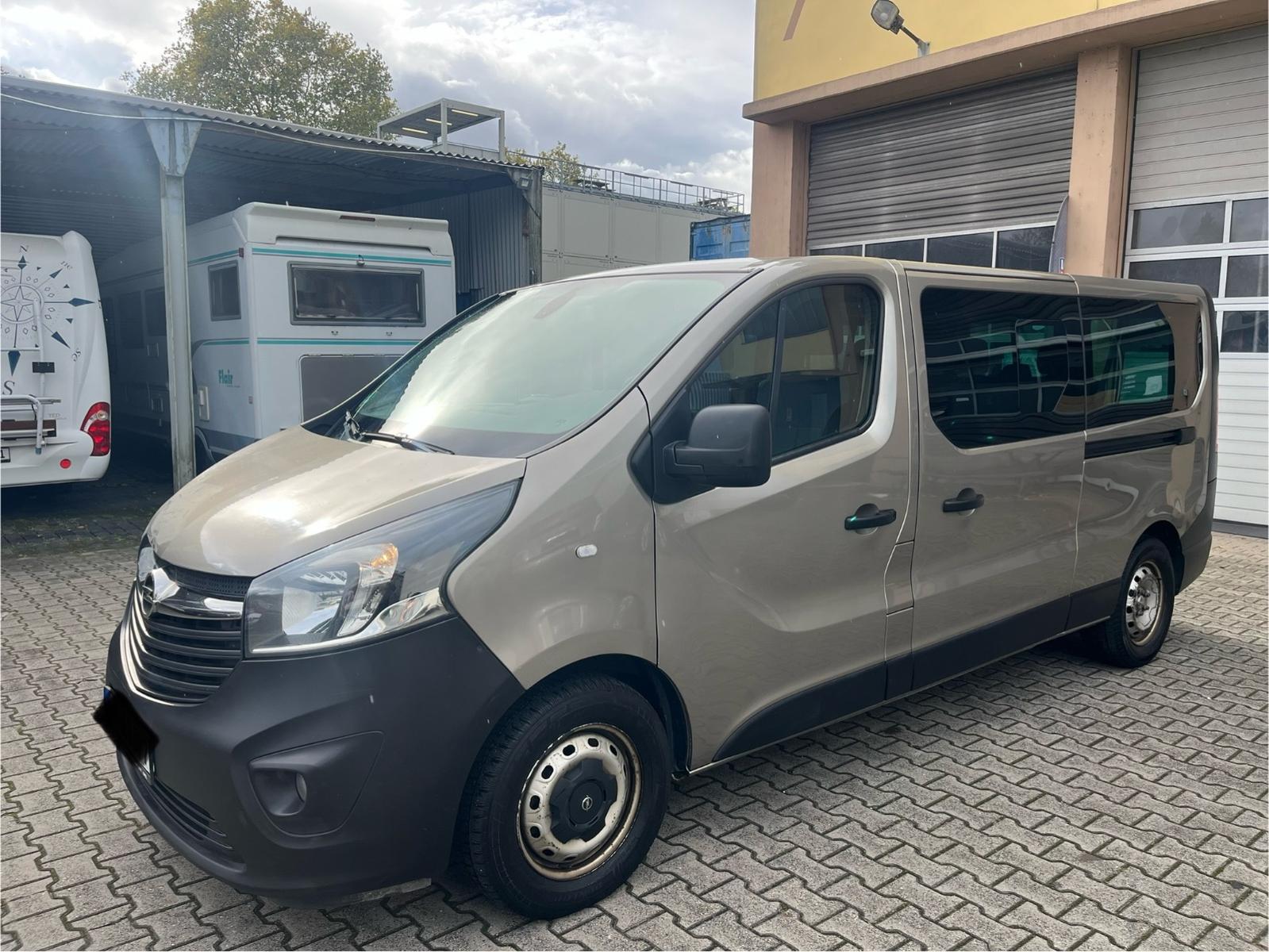 Opel Vivaro B Combi L2H1  9 Sitzer 2XZonen Klima