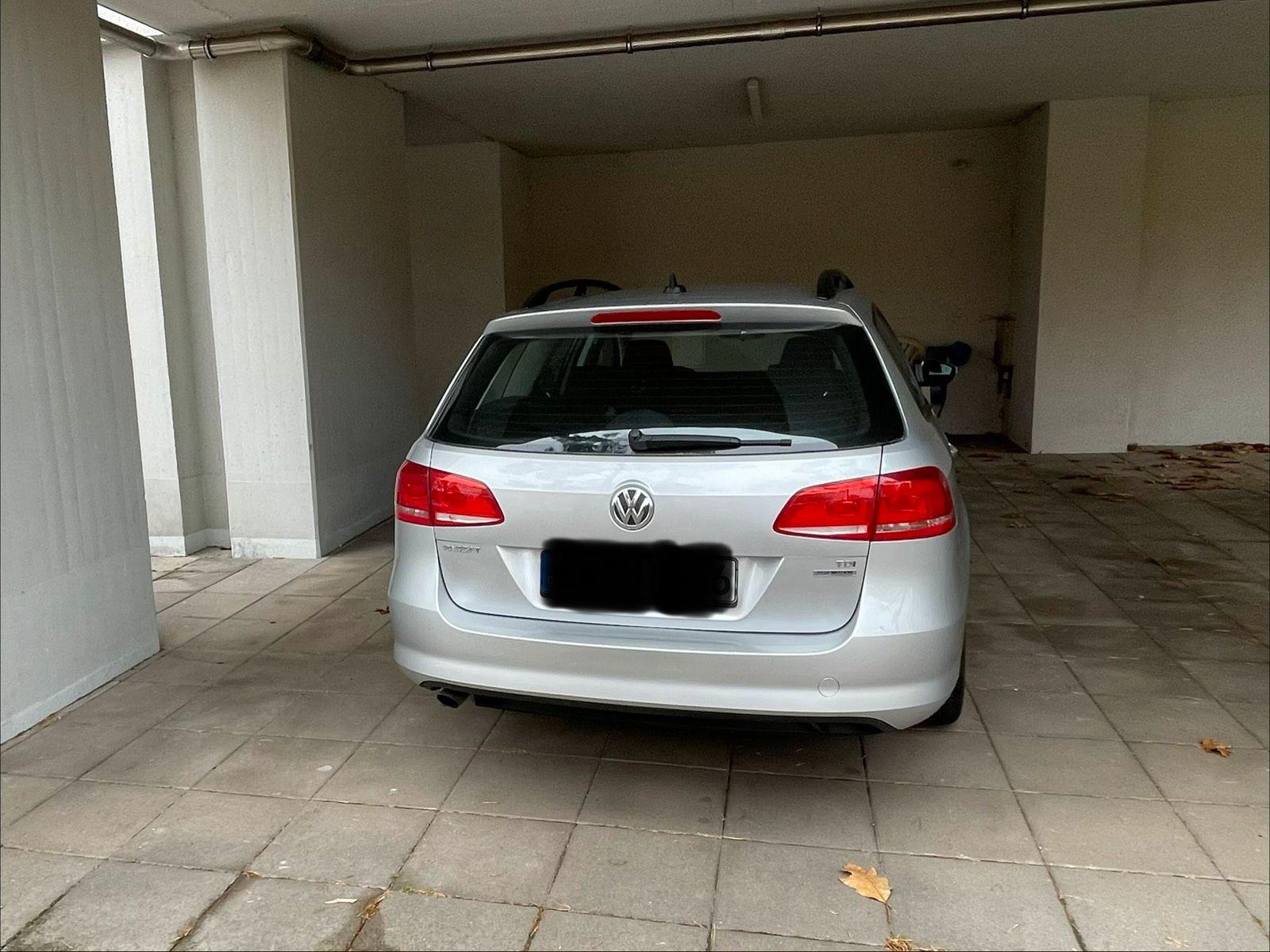 Volkswagen Passat 2011 — двигун 105 HP (77kW)