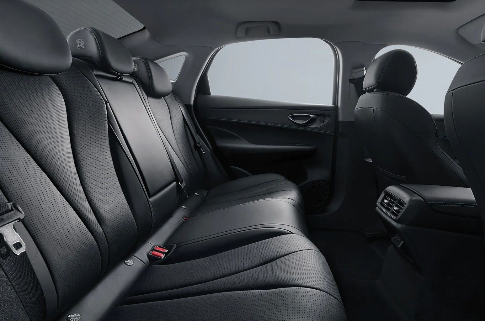 BYD SEAL 5