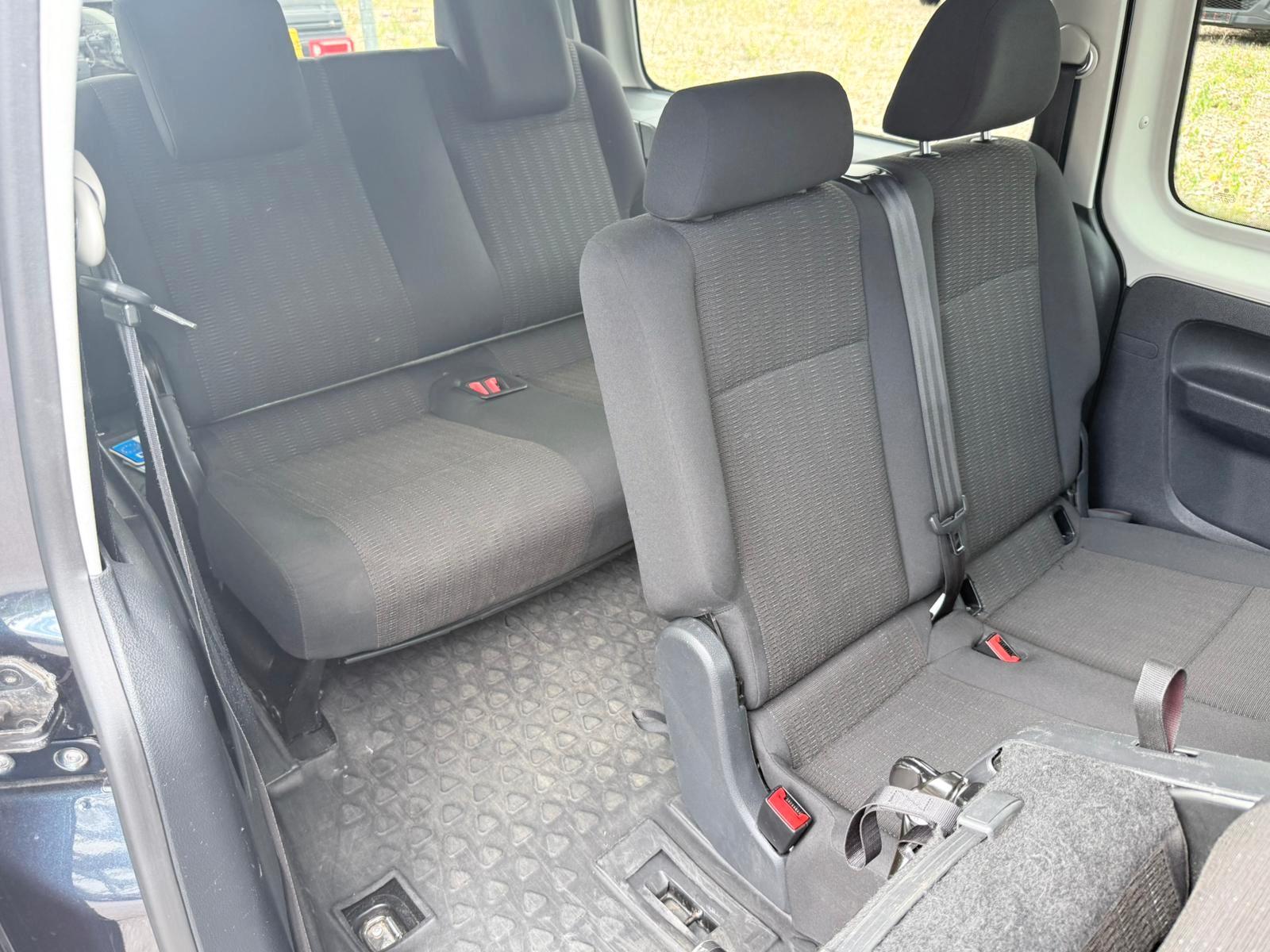 Volkswagen Caddy Maxi Comfortline BMT DSG PDC
